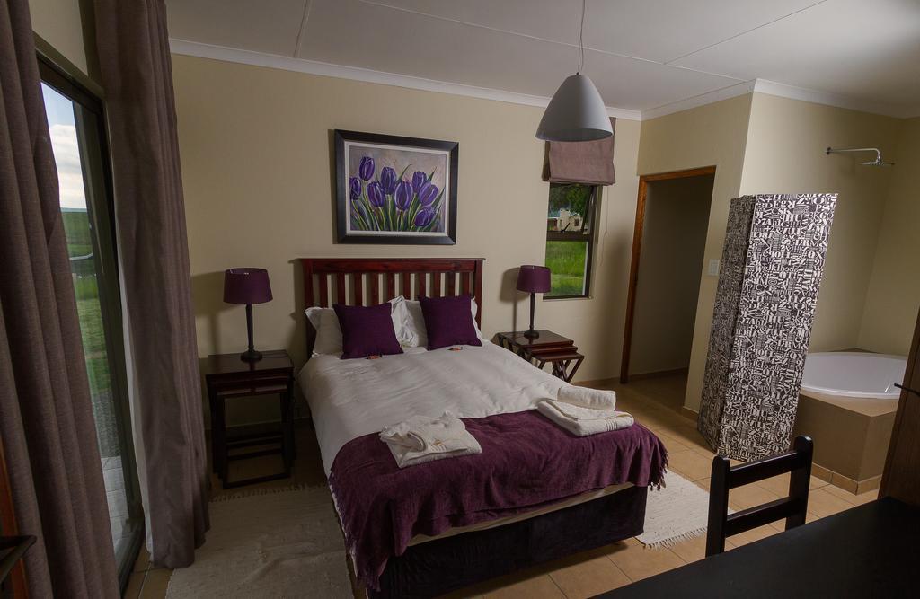 Forellenhof Guest Farm Wakkerstroom Exteriör bild